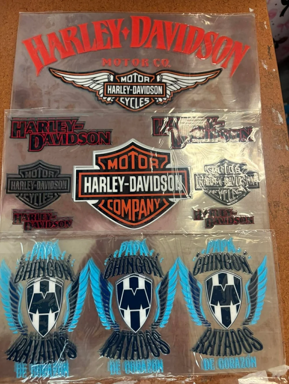 Random - Picture 4 of 10